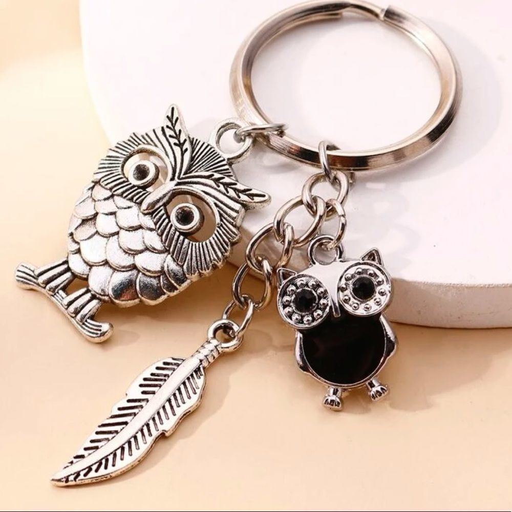 New Owl Feather Keychain Purse Charm Silver Bird Stocking Stuffer Gift